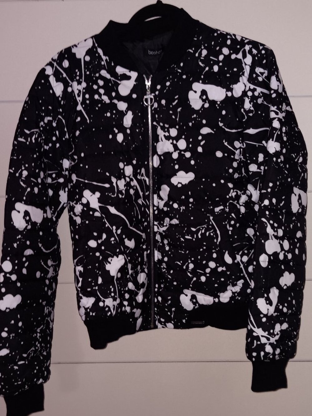 Women's Boohoo bomber style jacket (size 18) fits like a size 12 runs small